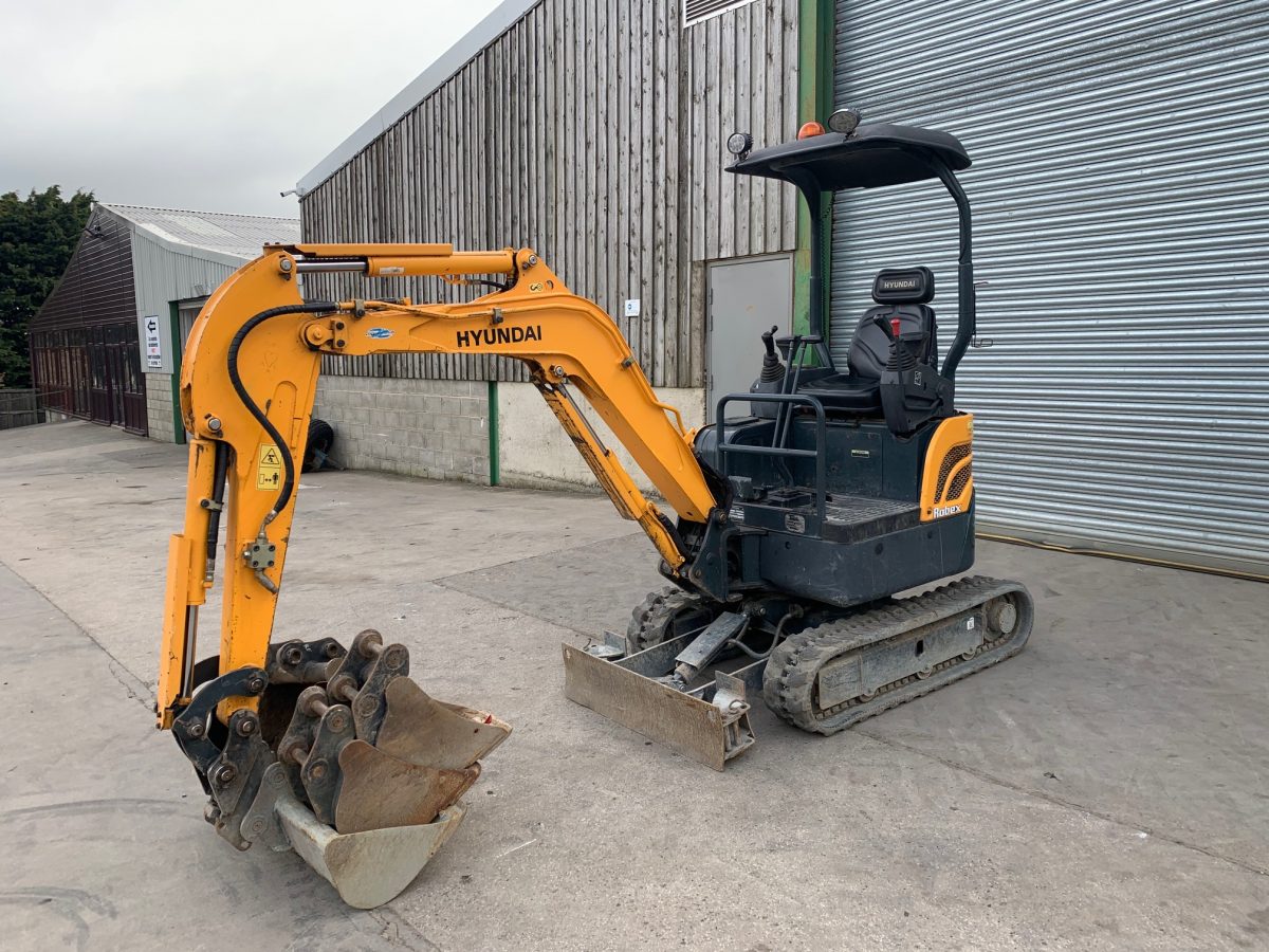 2015-HYUNDAI-ROBEX-17Z-9A-004 Minibagger Hyundai Robex 17Z-9A (2015) – 1,7 t – Gebraucht – Bild 1