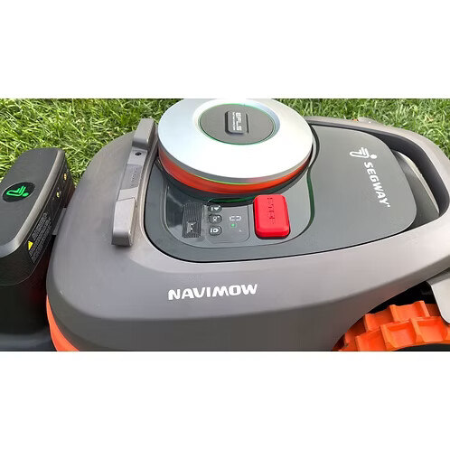 8f0ba4_40fcade509094442865da7206f44368cmv2_converted Segway Navimow H1500E Mähroboter | Profi-Gartenroboter – Bild 1