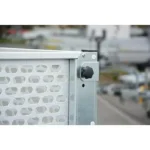 Stema Anhänger Basic 1000 mit Abstellstützen u. Gitteraufsatz – Bild 13